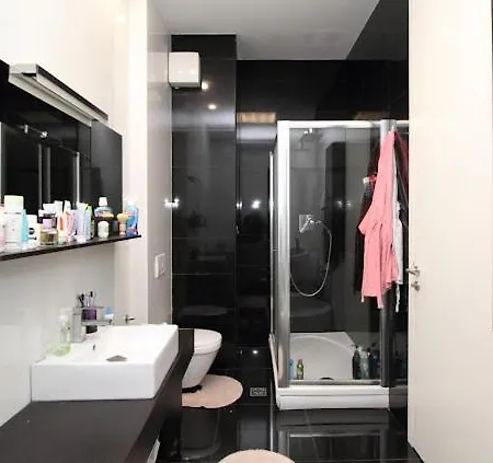 Lovely Place Apartment
